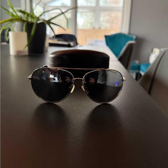 Michael Kors Gold Aviator Sunglasses with Black Case - Picture 2 of 3